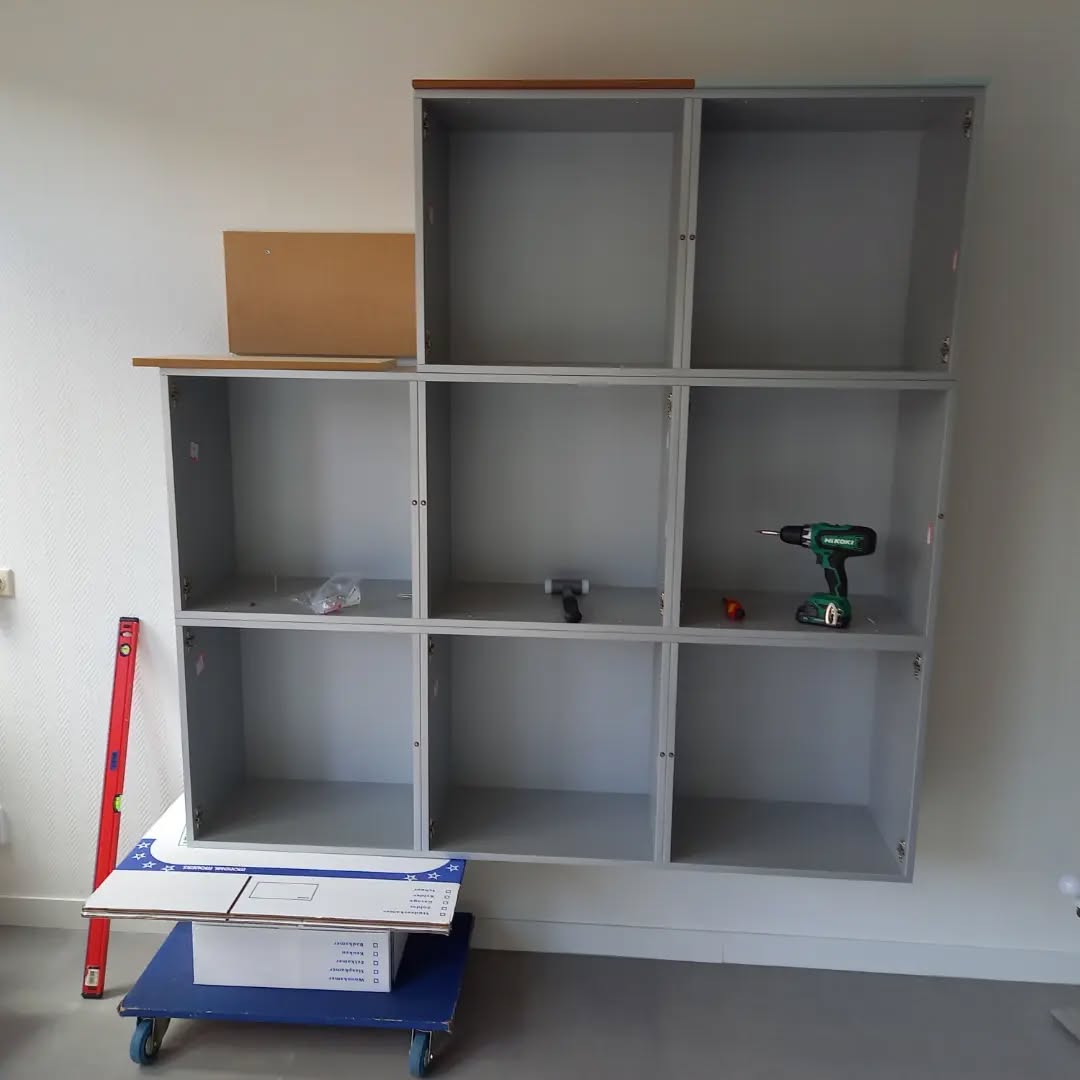aan het werk